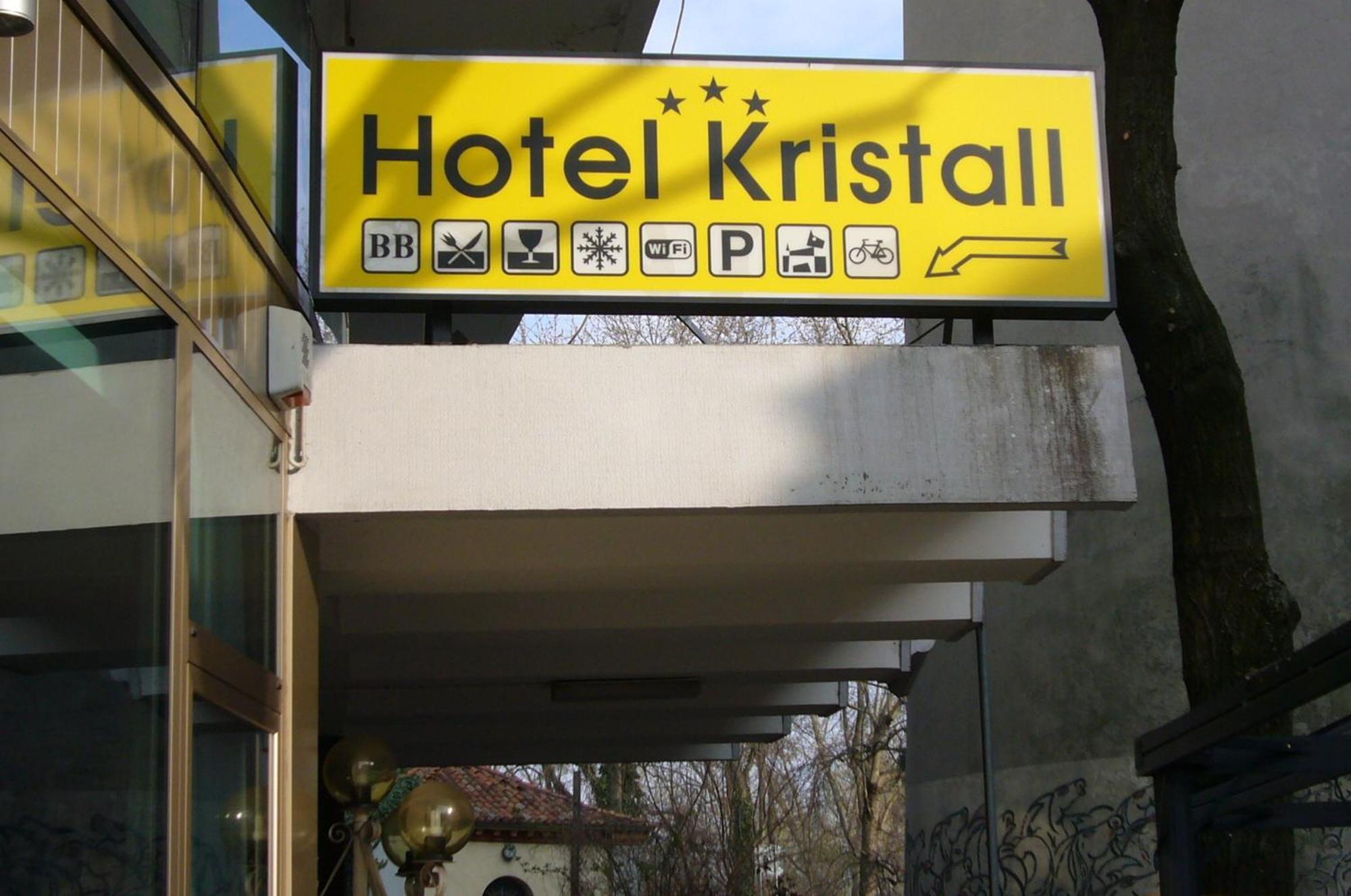 Hotel Kristall Сан-Дона-ди-Пьяве Экстерьер фото